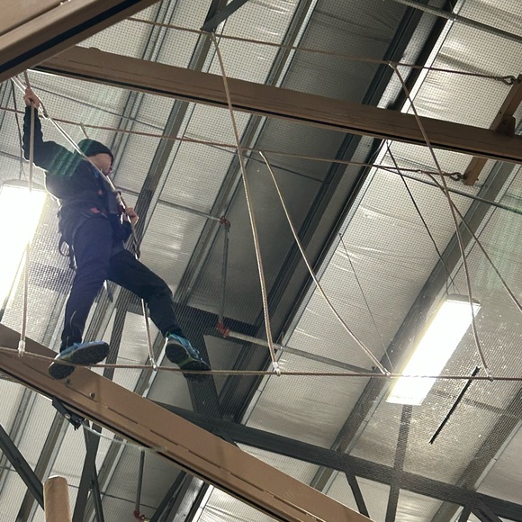 Meet your Posher - Picture 8 of 16